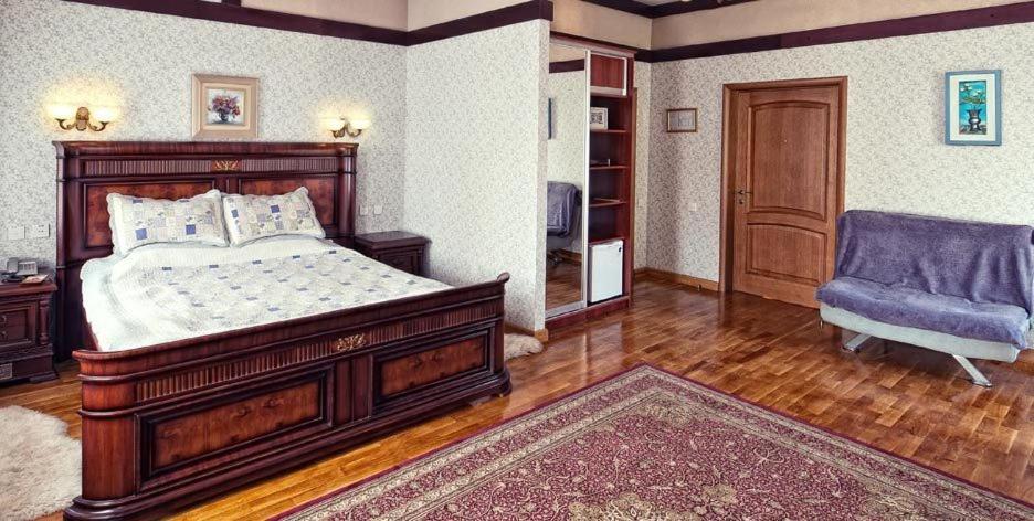 Merey Hotel Karaganda Exterior photo