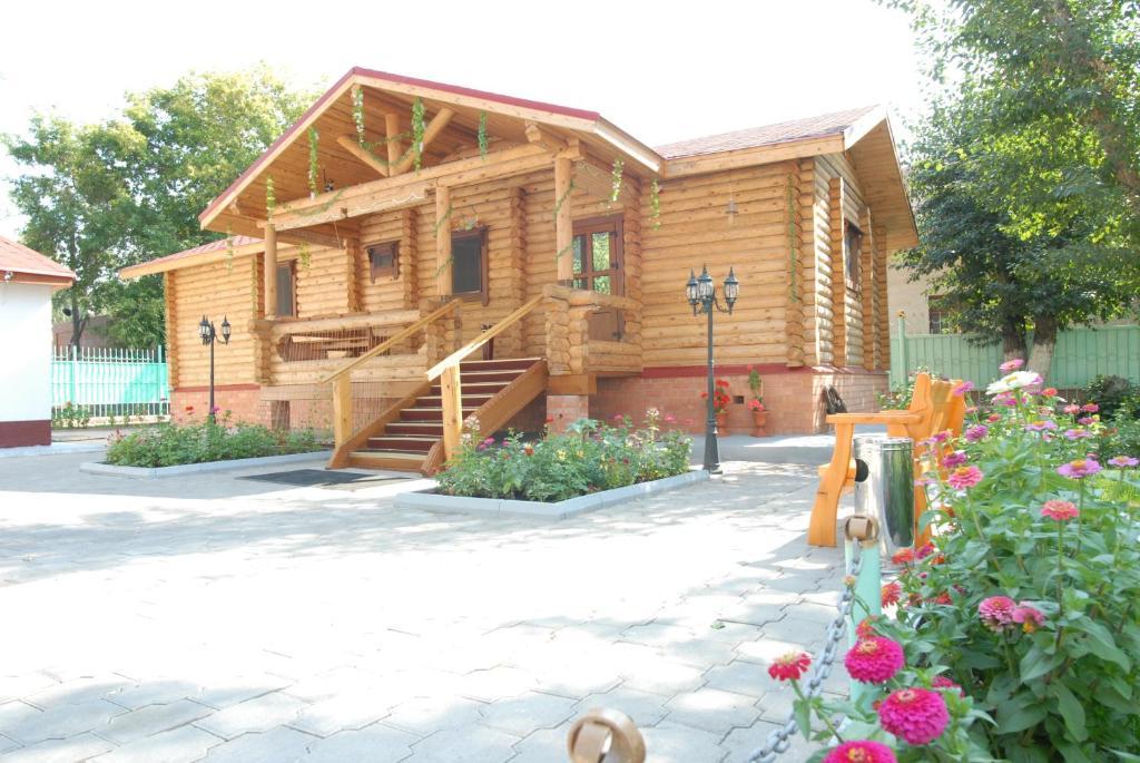 Merey Hotel Karaganda Exterior photo